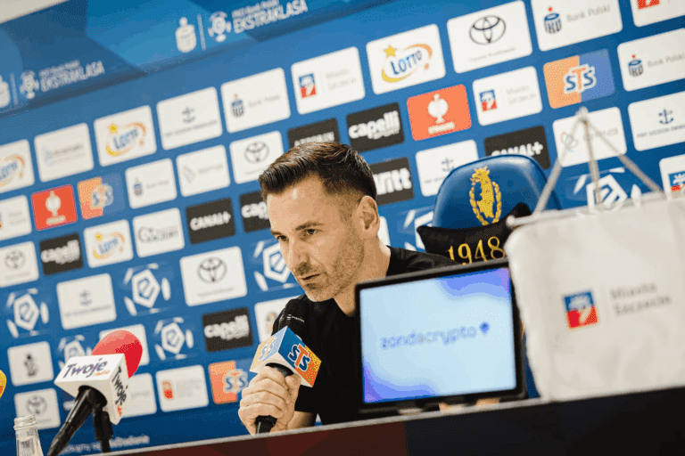 Robert Kolendowicz: ,,Wygrywamy wysoko u siebie w domu i to nas cieszy''