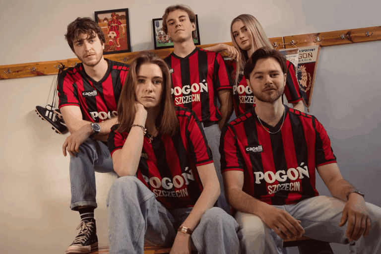 Wyjątkowa koszulka z serii retro na 77. urodziny Pogoni Szczecin