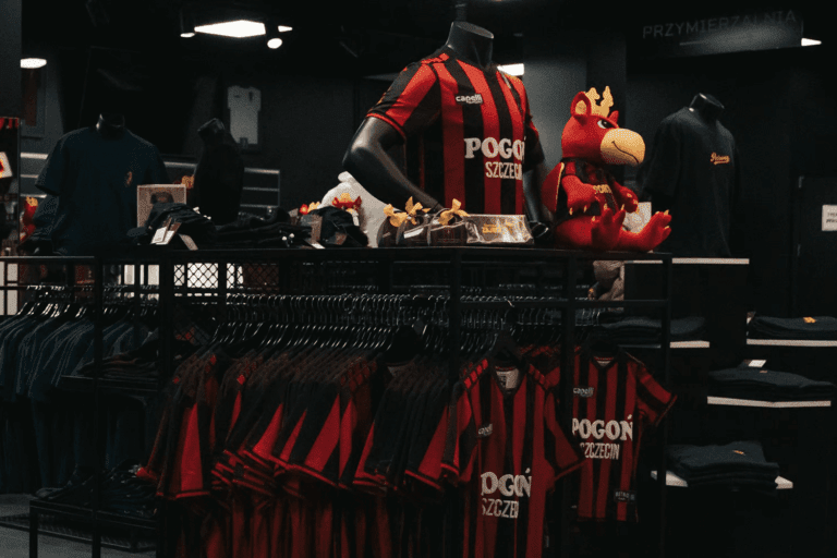 Sklep stacjonarny otwarty w niedzielę handlową