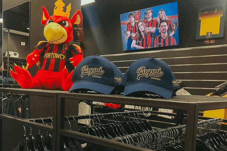 Promocja w sklepie Pogoni Szczecin z okazji Dnia Mamy!