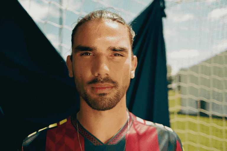 Portugalczyk ograny w Danii i Rumunii