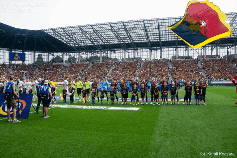 Piłkarz Atlético Madryt i reprezentacji Belgii może wzmocnić Dumę Pomorza!