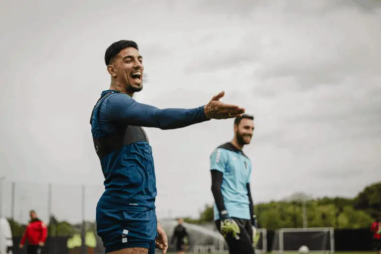 W tym tygodniu badania, testy i pierwsze treningi