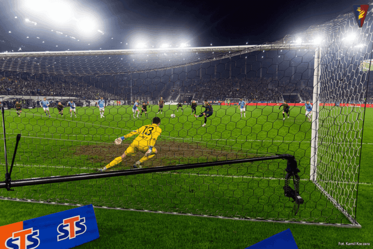 Efthymios Koulouris wysoko w klasyfikacji ''Złotego Buta''