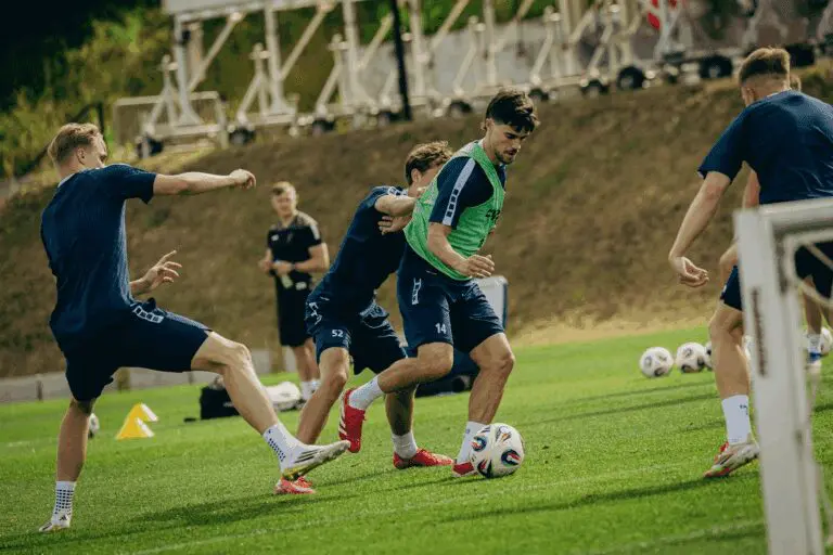 28 zawodników pojechało na przedsezonowy obóz przygotowawczy w Opalenicy