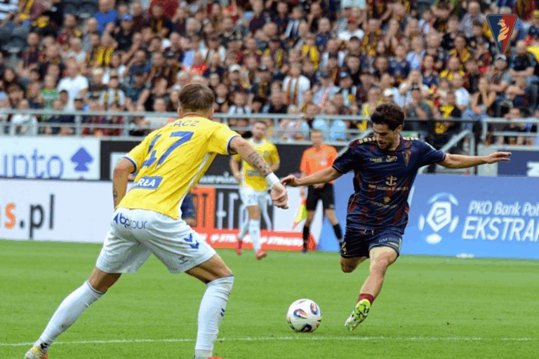 Oferta ekspozycji reklamowych na strojach treningowych Portowców