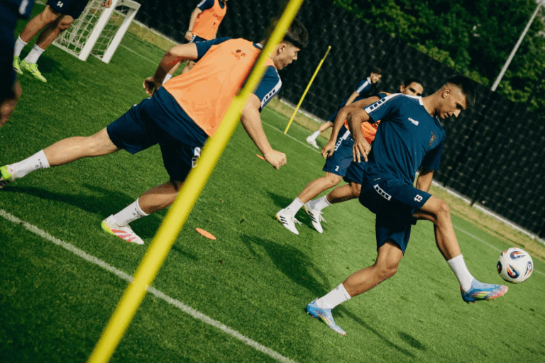 Po sparingu z Wartą Poznań trójmecz z drugim zespołem i Świtem Szczecin