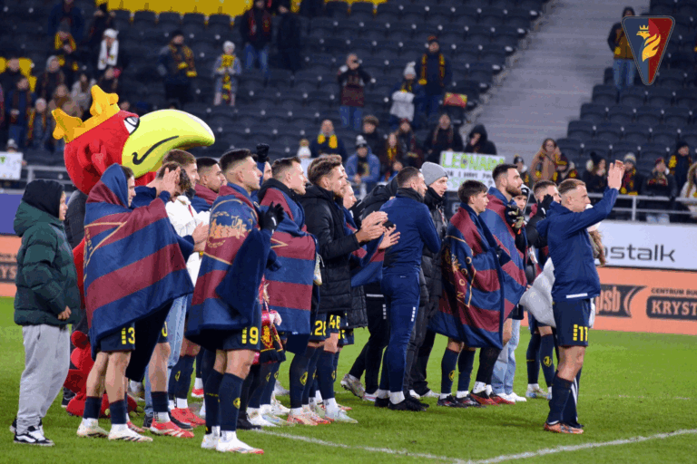 Kamil Grosicki: ,,Zrobimy na boisku wszystko, żeby kibicom dać dużo uśmiechu i radości''