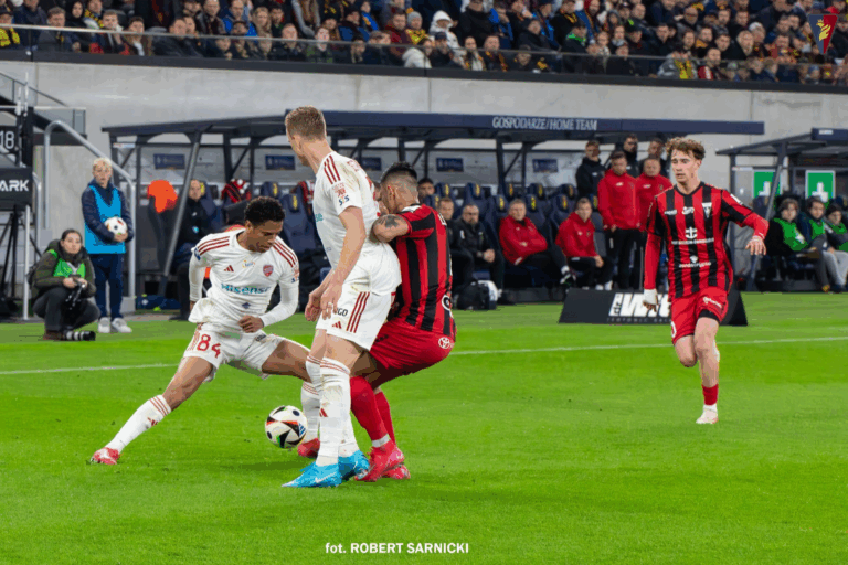 Pogoń vs Raków - analiza i typy przed hitem Ekstraklasy