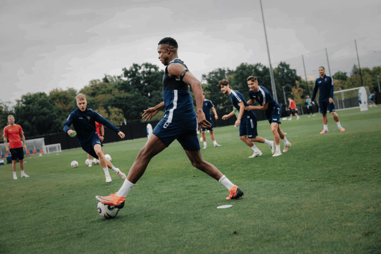 Już dzisiaj startują przygotowania do meczu z Rakowem Częstochowa