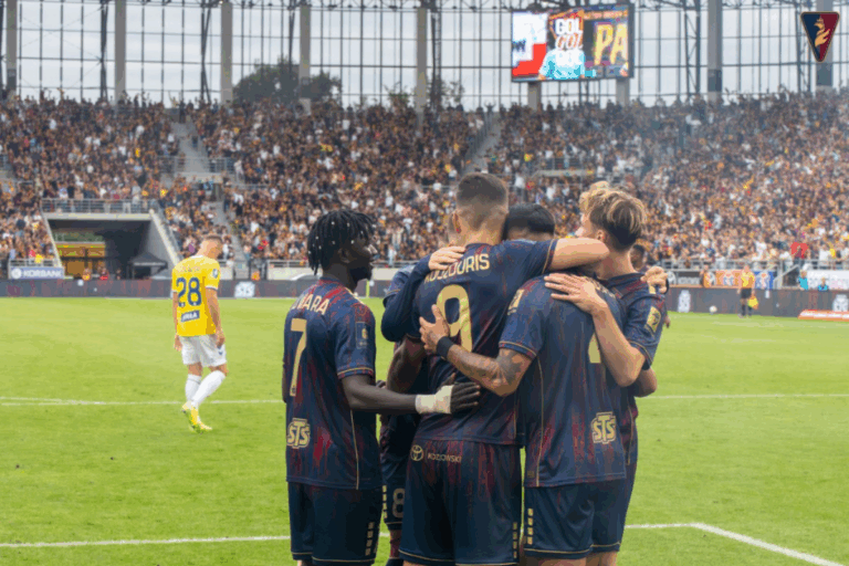 Alex Haditaghi stanowczo o sytuacji Efthymiosa Koulourisa