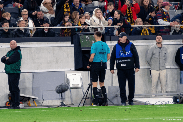 Mocne słowa Alexa Haditaghiego o decyzjach sędziów