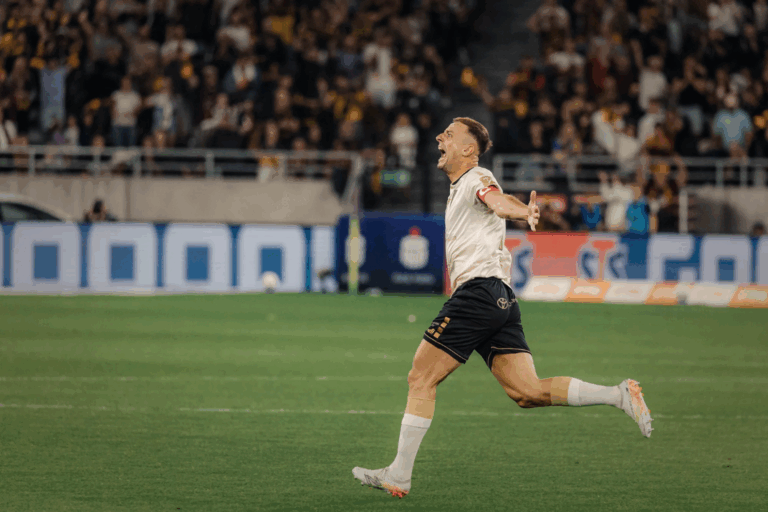 Kamil Grosicki wysoko w plebiscycie ''Piłkarze Wybierają''