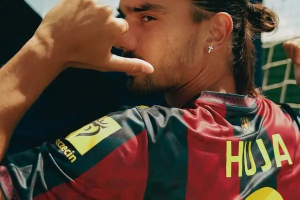 Statystyki sprzedażowe spersonalizowanych koszulek