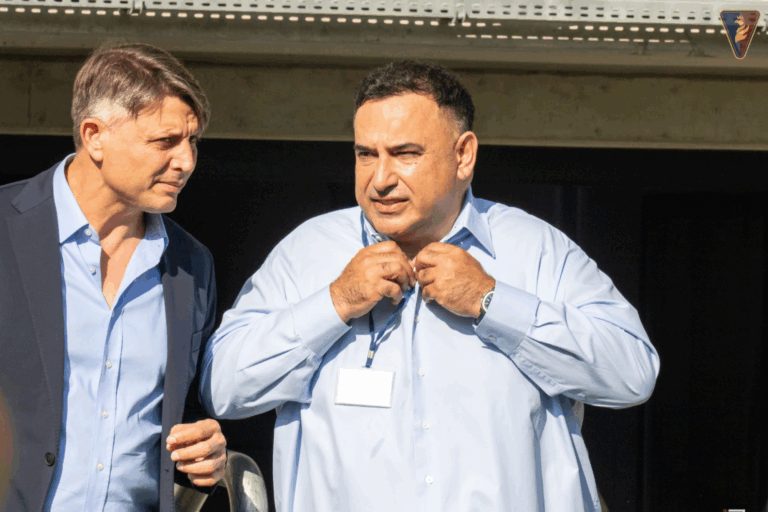 Alex Haditaghi reaguje na rasizm wobec piłkarzy Lecha Poznań