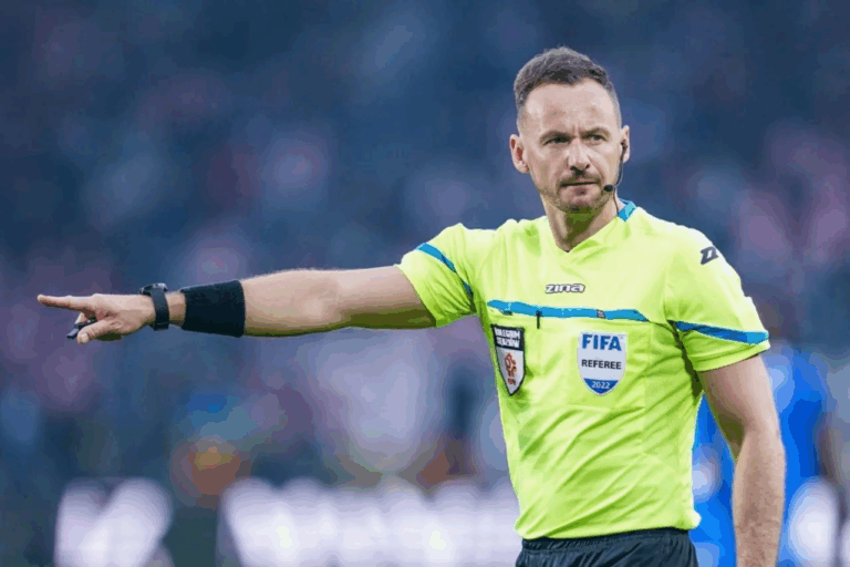 Obsada sędziowska na mecz z Cracovią