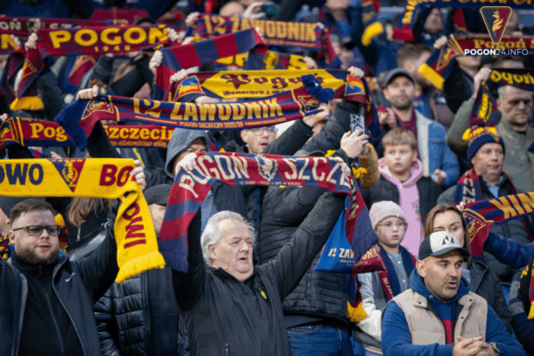 Wydawanie pakietów dla karnetowiczów w dniu meczu z Jagiellonią Białystok