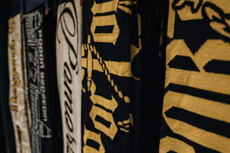 Produkty Pogoni Szczecin dostępne w hipermarkecie bi1!