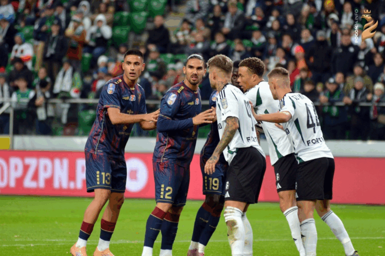 Dimitrios Keramitsis na ławce rezerwowych w starciu z Irlandią Północną