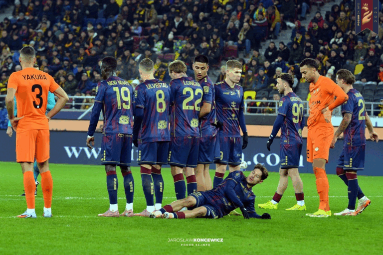 Koszulki meczowe dostępne w drugiej połowie grudnia