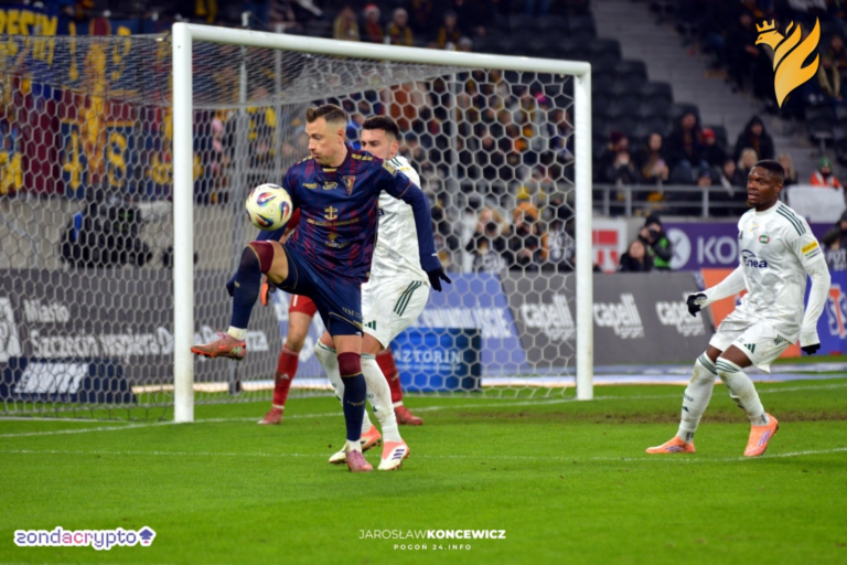 Prawą, lewą czy głową? Którą częścią ciała Portowcy strzelili najwięcej goli w rundzie jesiennej?