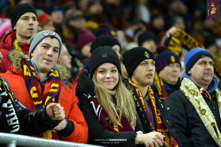 Dla kibiców piłka nożna!