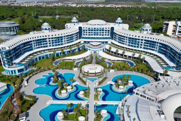 Hotel Sueno Hotels Deluxe przywitał Portowców w Belek