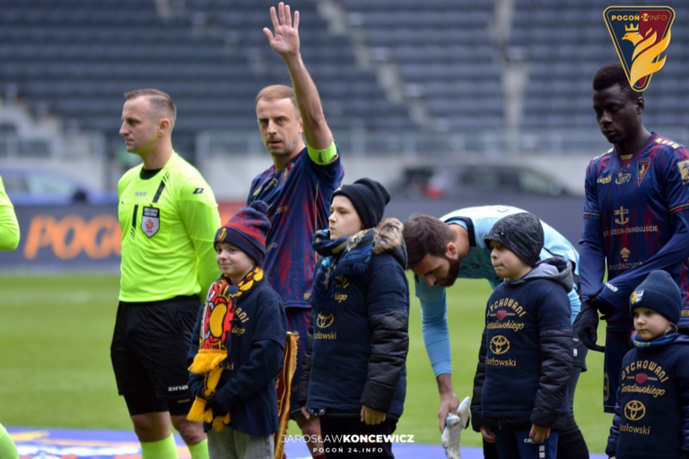 Kamil Grosicki: ,,Wierzę, że wyjdziemy z tego i zaczniemy wygrywać''