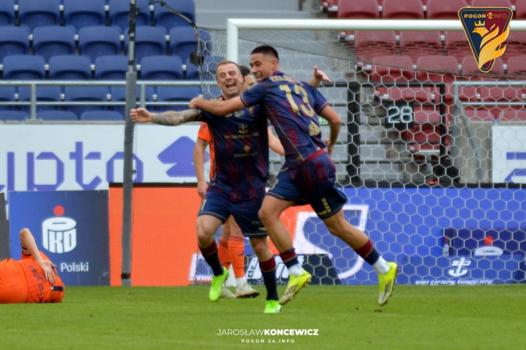 Kamil Grosicki: ,,Obiecuję Wam, że zobaczycie drużynę, która walczy za Pogoń, która walczy dla kibiców''