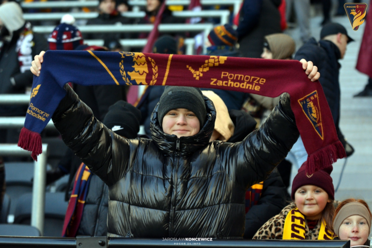 Bycie kibicem Pogoni Szczecin to CHARAKTER, nie moda