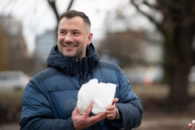 Radosław Janukiewicz pierwszym gościem serii ,,Granatowo-Bordowi''