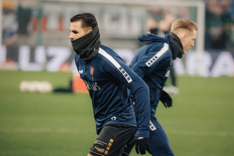 Purpurowe Serca - Odcinek 24: Czerwona minuta