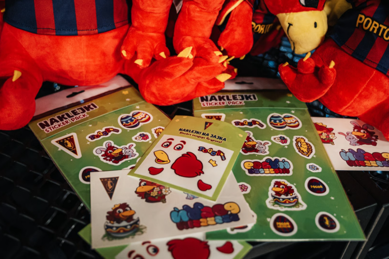 Wielkanoc z Pogonią Szczecin. Nowości w sklepie Dumy Pomorza na świąteczny czas