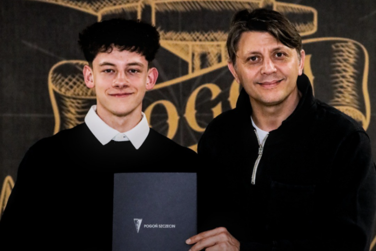 Mateusz Bartkowiak podpisał profesjonalny kontrakt z Dumą Pomorza!