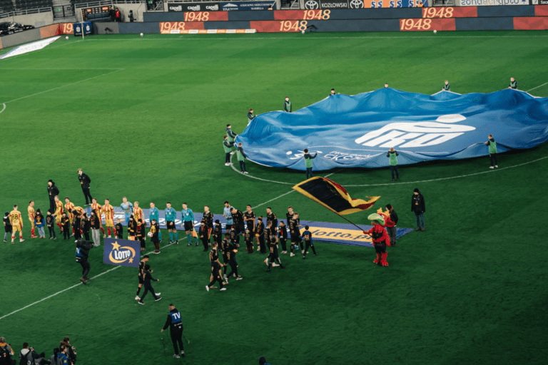 Przygotuj dowód osobisty przed meczem z Lechem Poznań