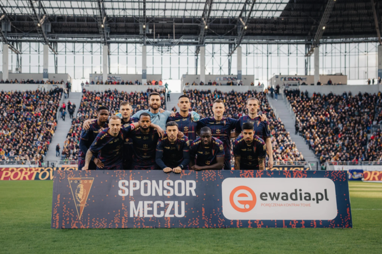 Purpurowe serca - Odcinek 28: Legia przyjechała z wiadrami