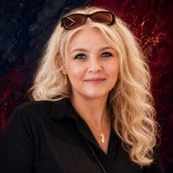 Redaktor naczelna - Iwona Sarnicka